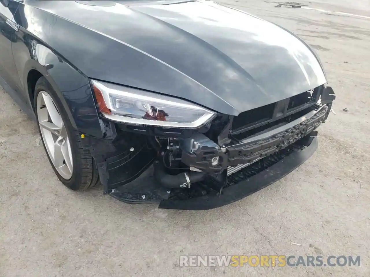 9 Photograph of a damaged car WAUDNCF5XKA026204 AUDI A5 2019