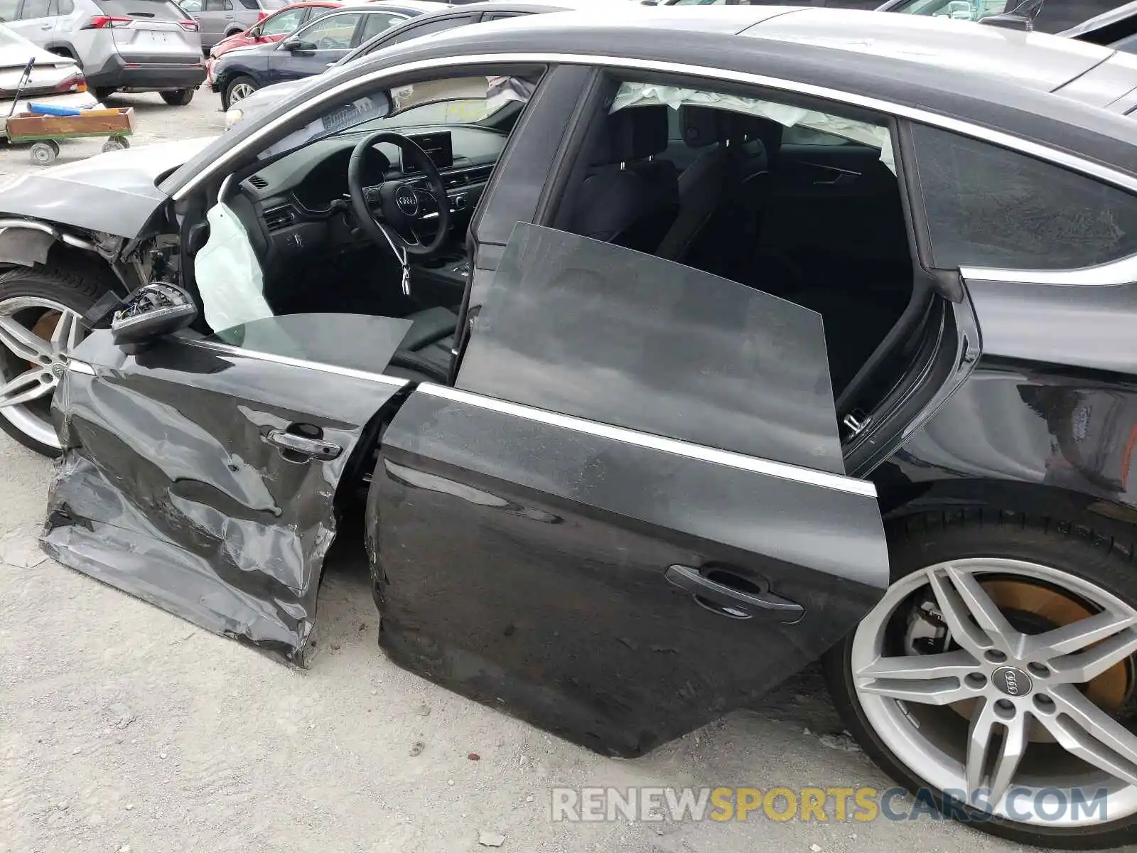 9 Photograph of a damaged car WAUENCF56KA048009 AUDI A5 2019