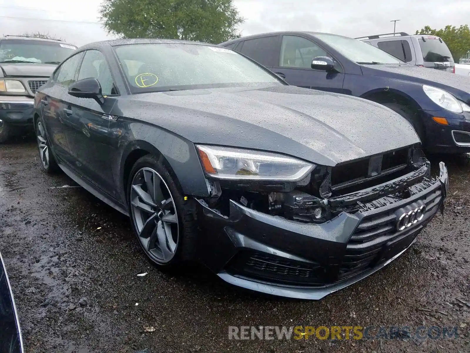 1 Photograph of a damaged car WAUENCF57KA040081 AUDI A5 2019