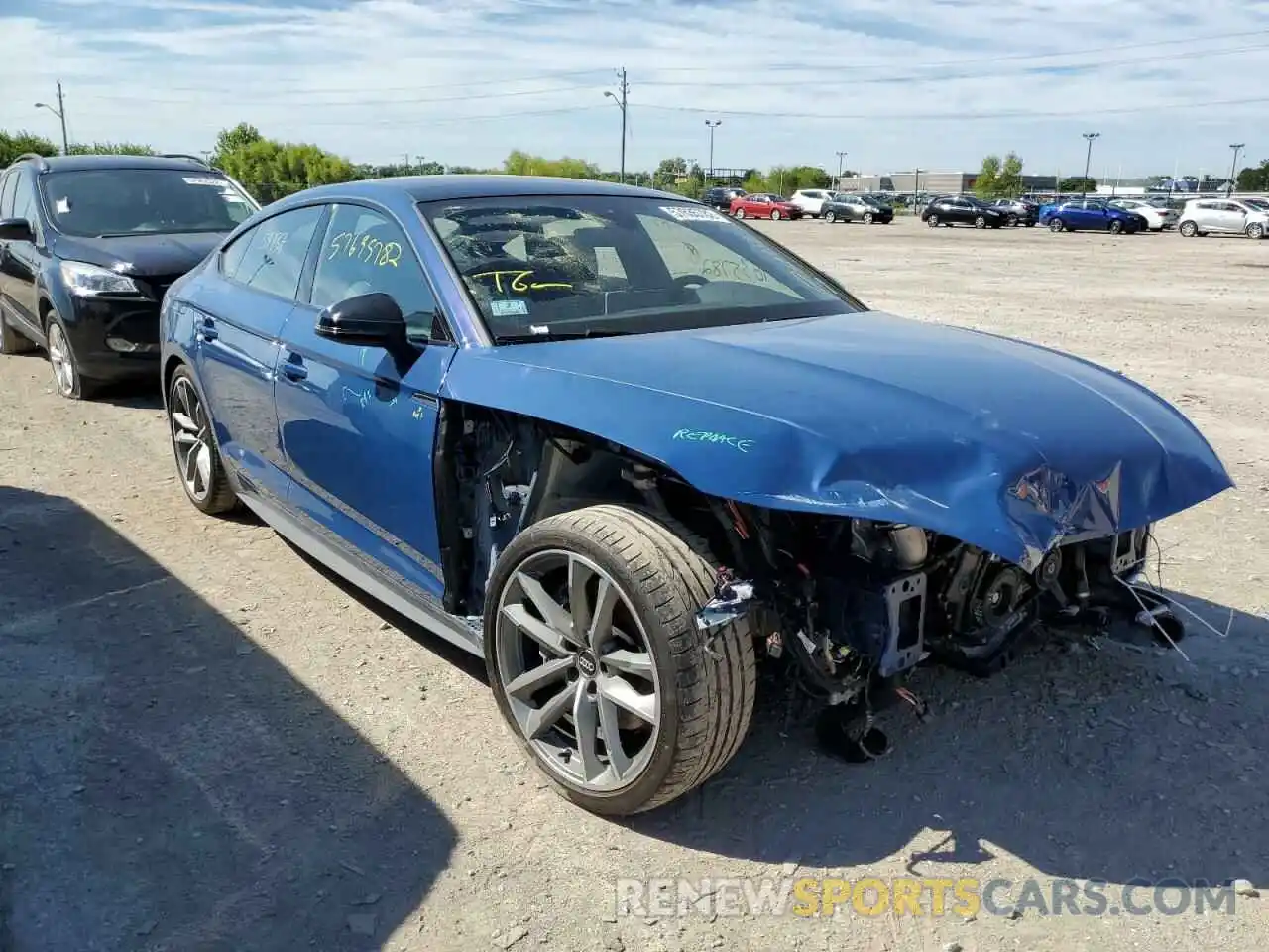 1 Photograph of a damaged car WAUENCF58KA070707 AUDI A5 2019