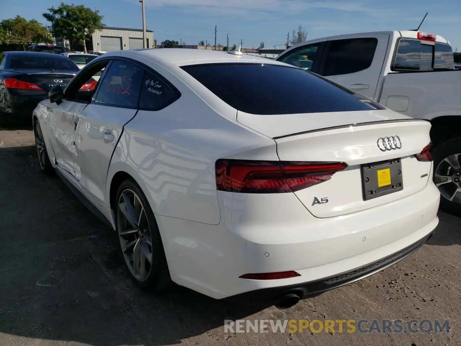 3 Фотография поврежденного автомобиля WAUENCF5XKA070627 AUDI A5 2019