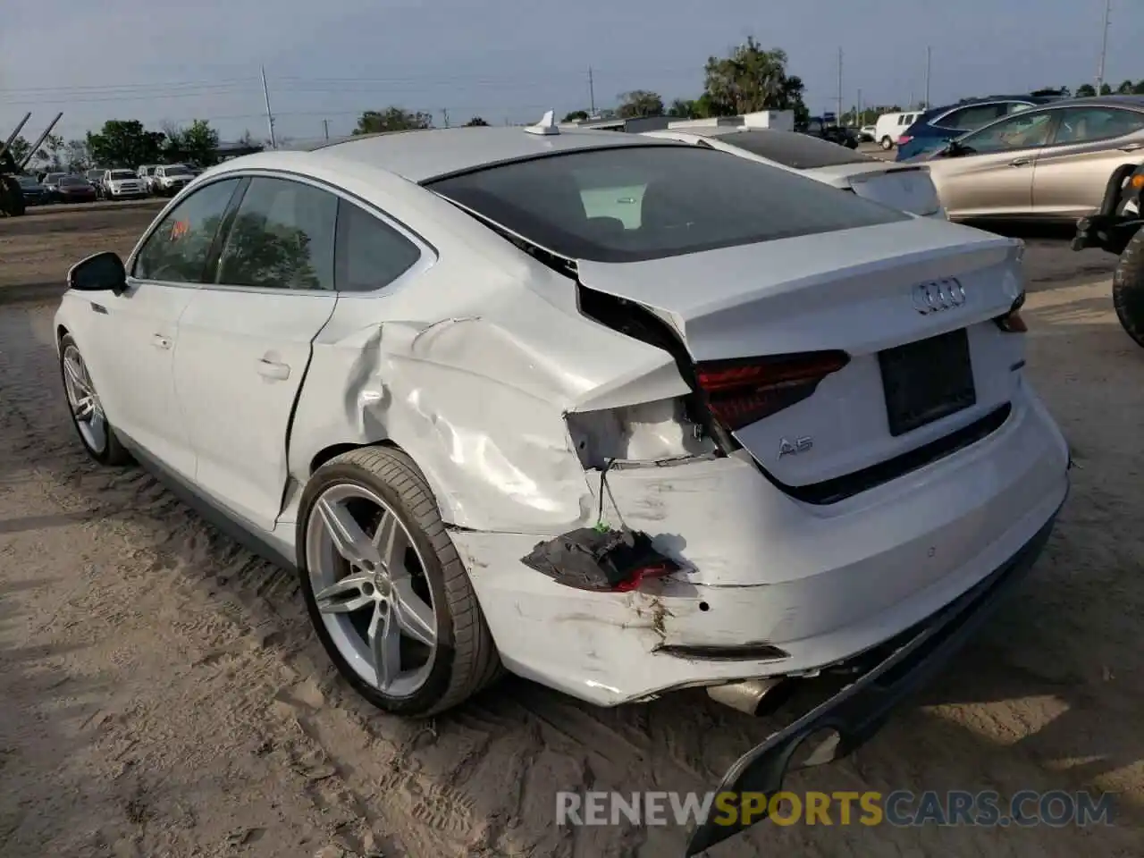 3 Photograph of a damaged car WAUFNCF54KA014493 AUDI A5 2019