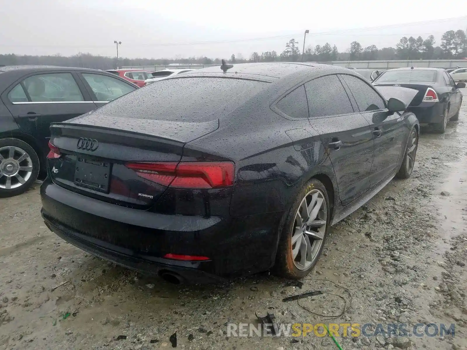 4 Фотография поврежденного автомобиля WAUFNCF57KA031241 AUDI A5 2019