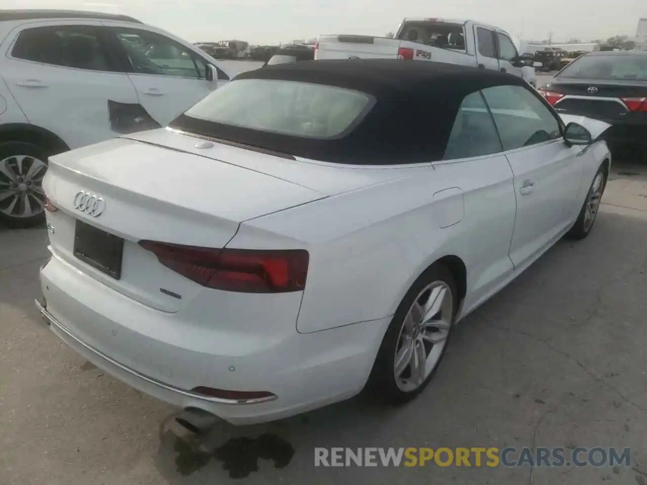 4 Photograph of a damaged car WAUYNGF58KN001450 AUDI A5 2019