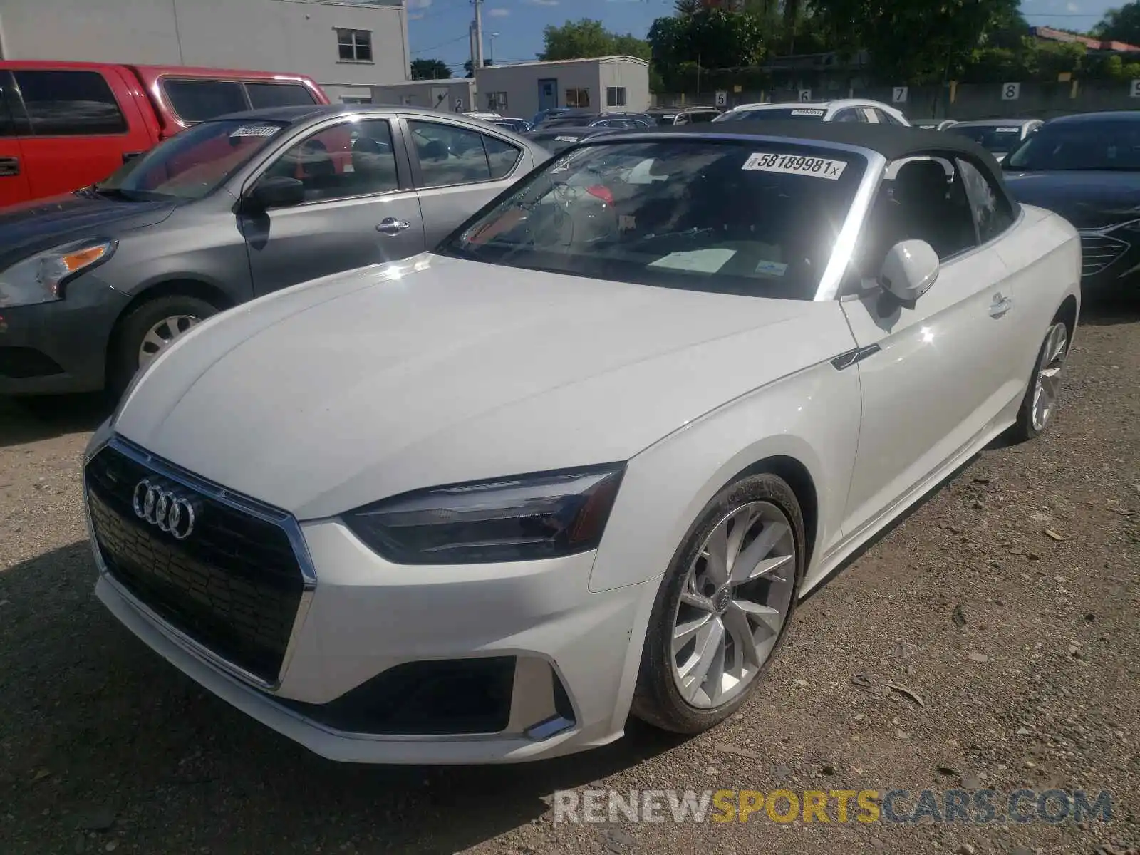 2 Photograph of a damaged car WAU2NGF58LN004100 AUDI A5 2020