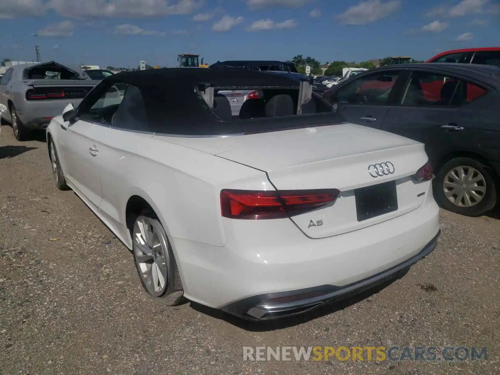 3 Photograph of a damaged car WAU2NGF58LN004100 AUDI A5 2020