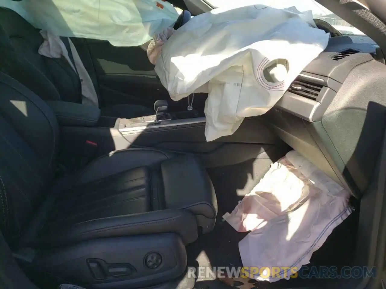 5 Photograph of a damaged car WAUCNCF53LA001321 AUDI A5 2020