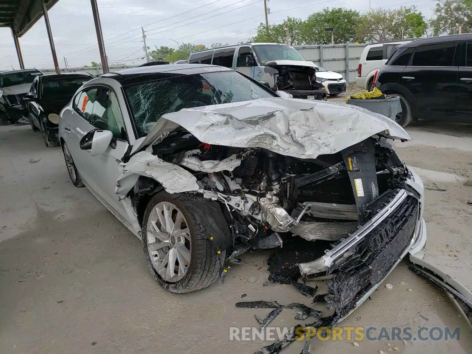 1 Photograph of a damaged car WAUCNCF55LA003846 AUDI A5 2020