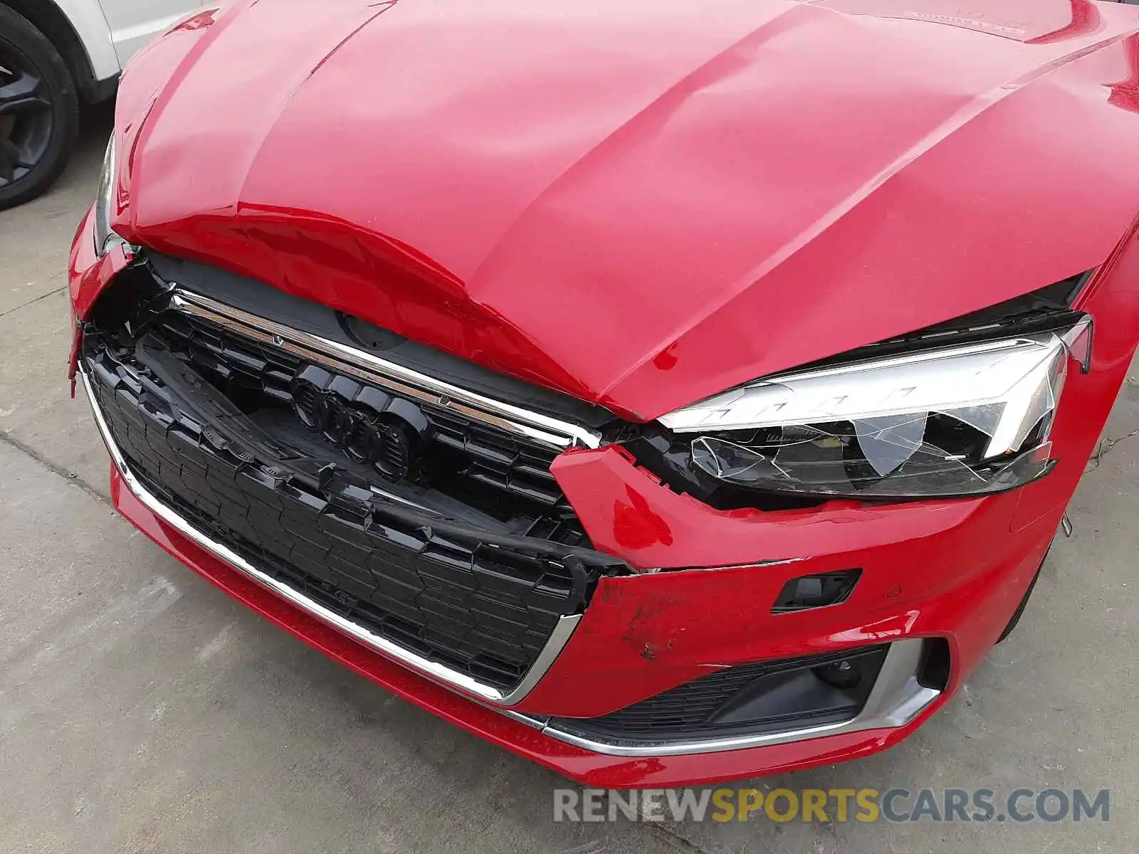 9 Photograph of a damaged car WAUBBCF57MA012344 AUDI A5 2021