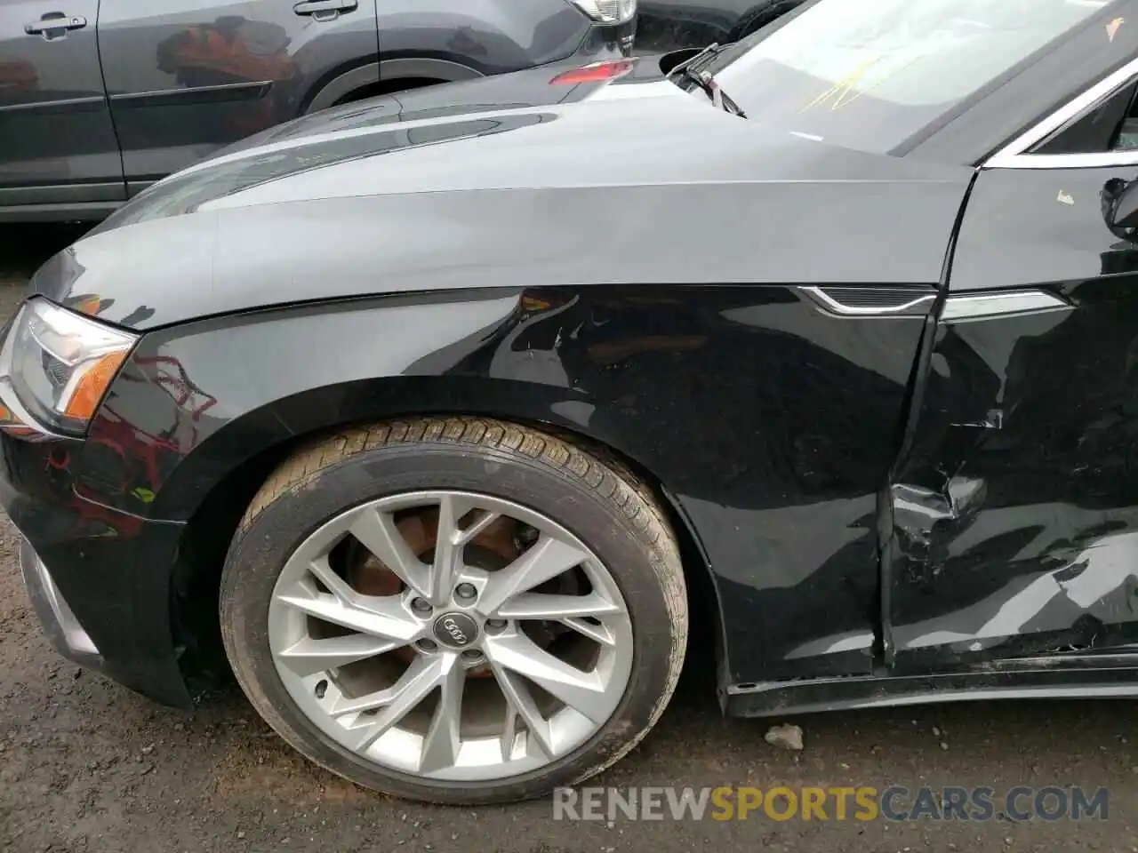 10 Photograph of a damaged car WAUCBCF56MA008676 AUDI A5 2021