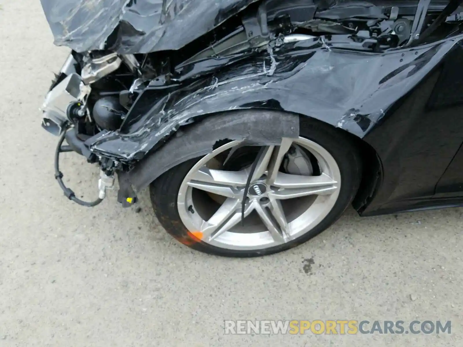9 Фотография поврежденного автомобиля WAUDACF50MA010124 AUDI A5 2021