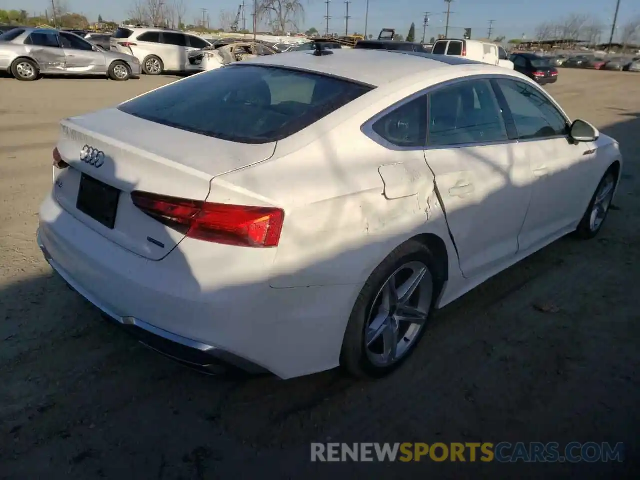 4 Photograph of a damaged car WAUDACF50MA062630 AUDI A5 2021