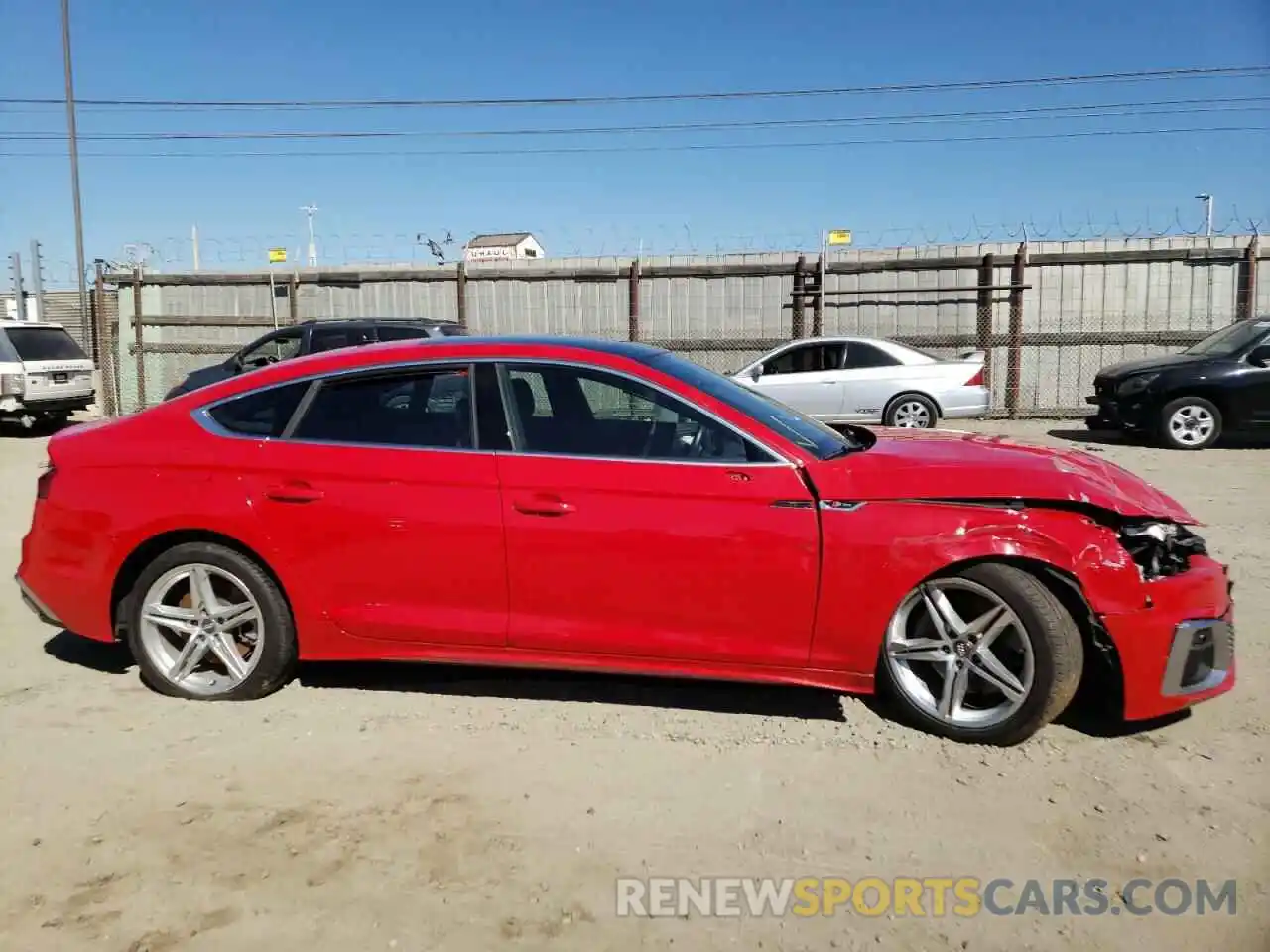 9 Photograph of a damaged car WAUDACF55MA012564 AUDI A5 2021