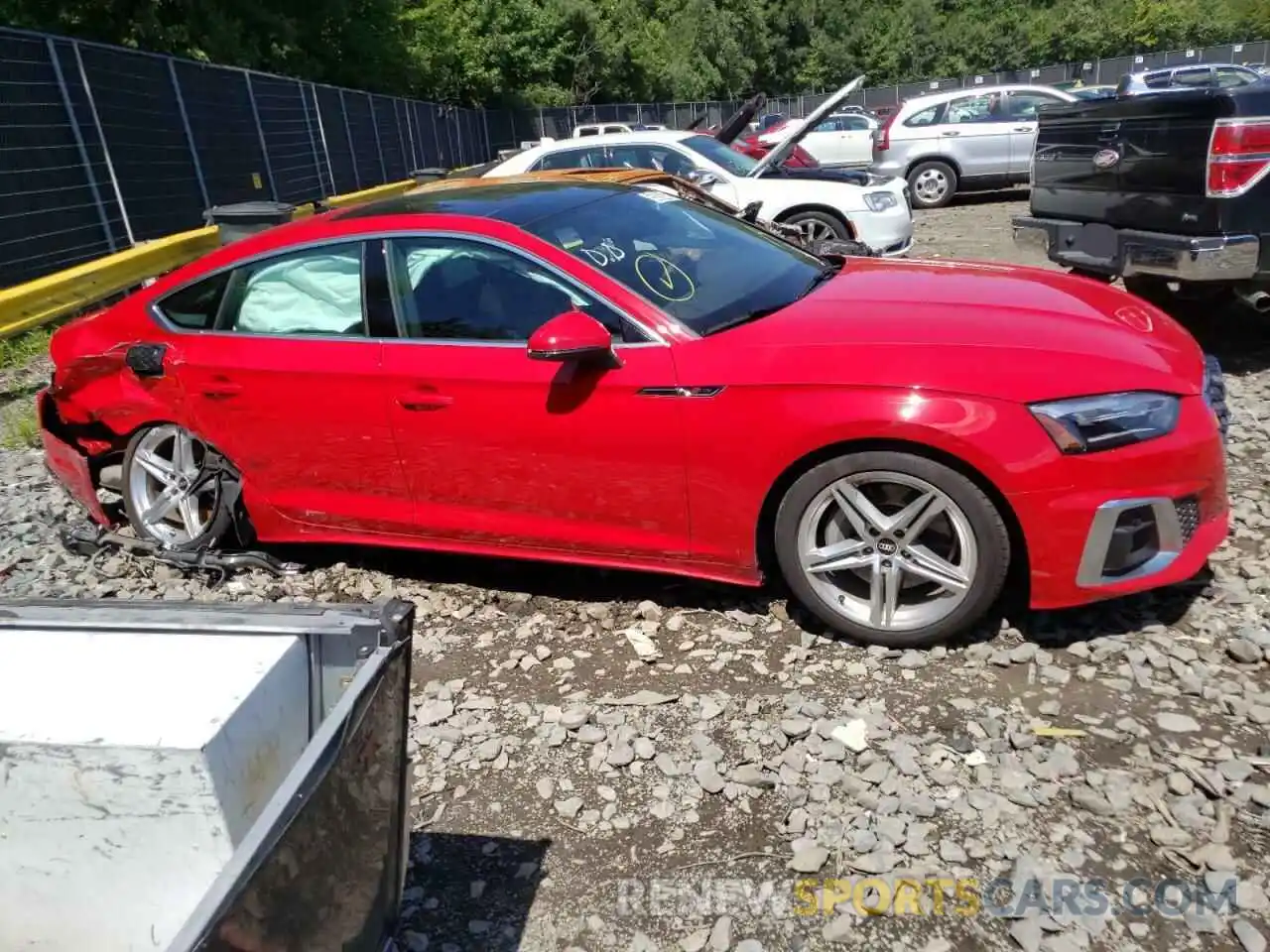 10 Photograph of a damaged car WAUDACF56MA054208 AUDI A5 2021