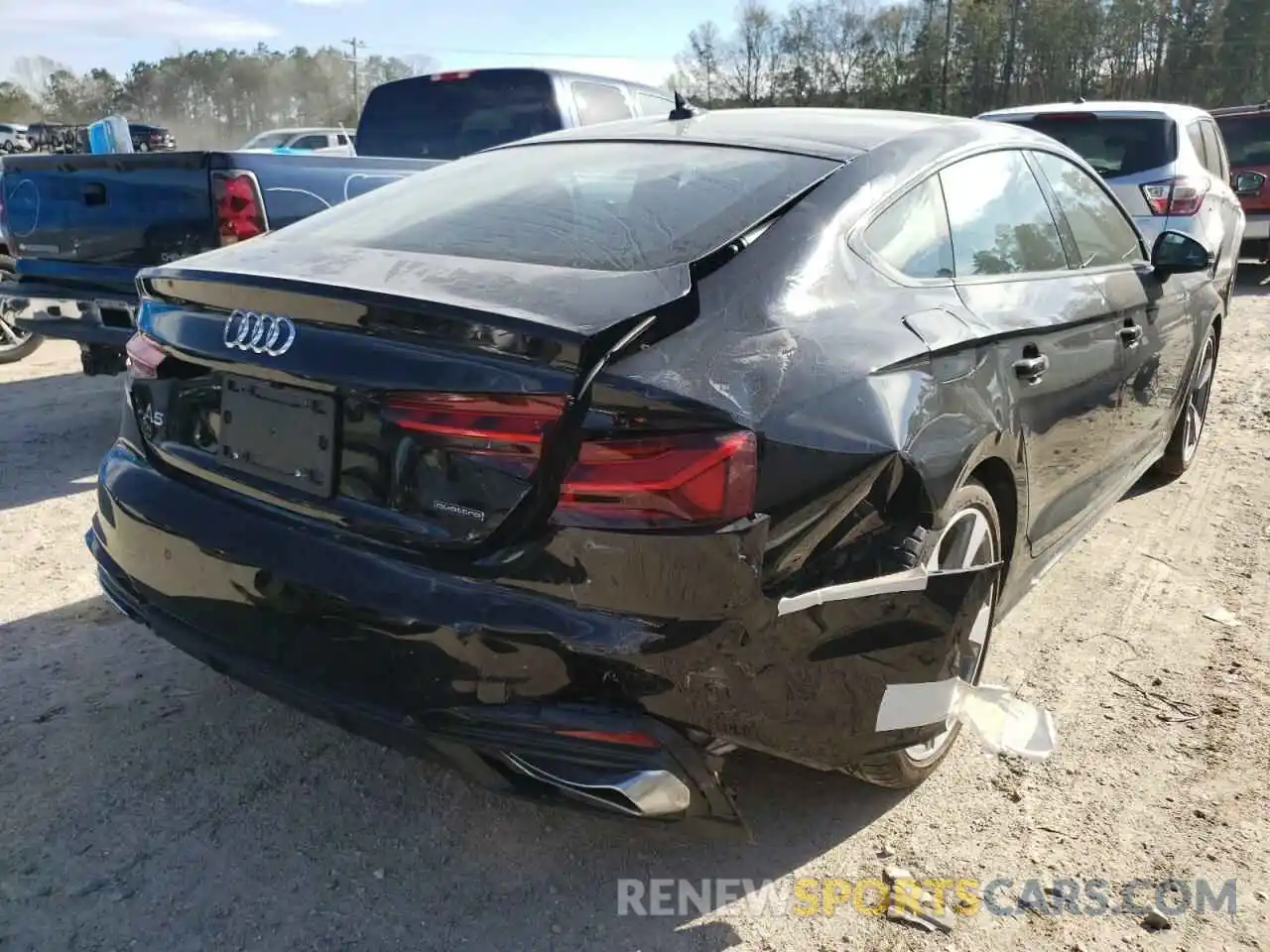 4 Photograph of a damaged car WAUFACF51MA006625 AUDI A5 2021