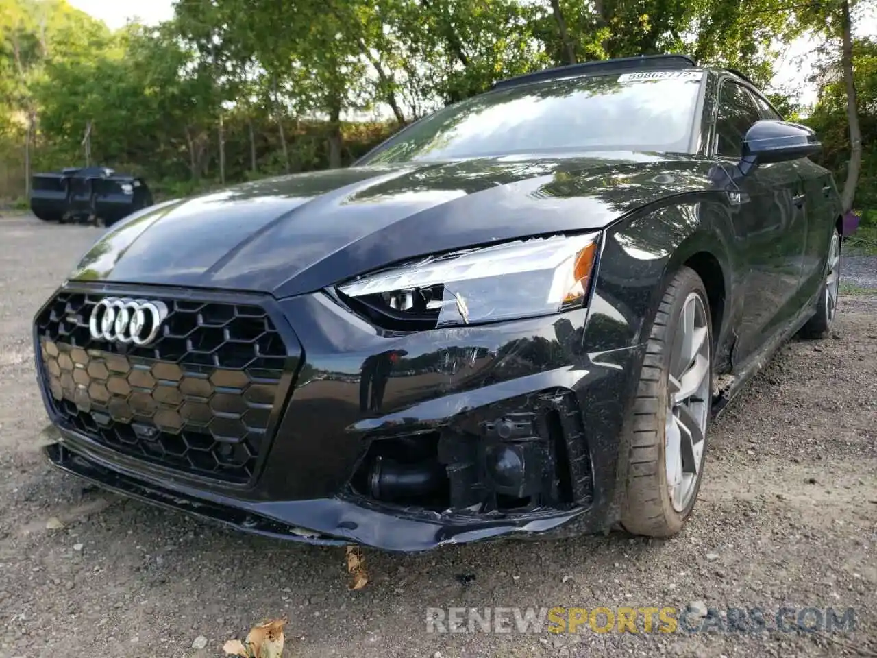 2 Photograph of a damaged car WAUFACF57MA039550 AUDI A5 2021