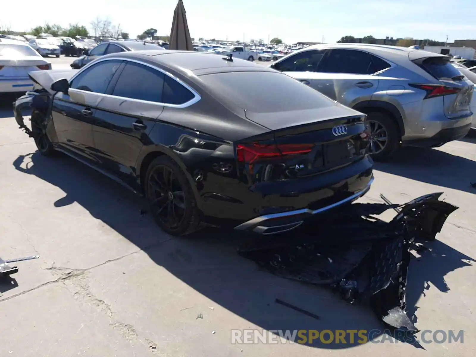 3 Photograph of a damaged car WAUFACF58MA050332 AUDI A5 2021