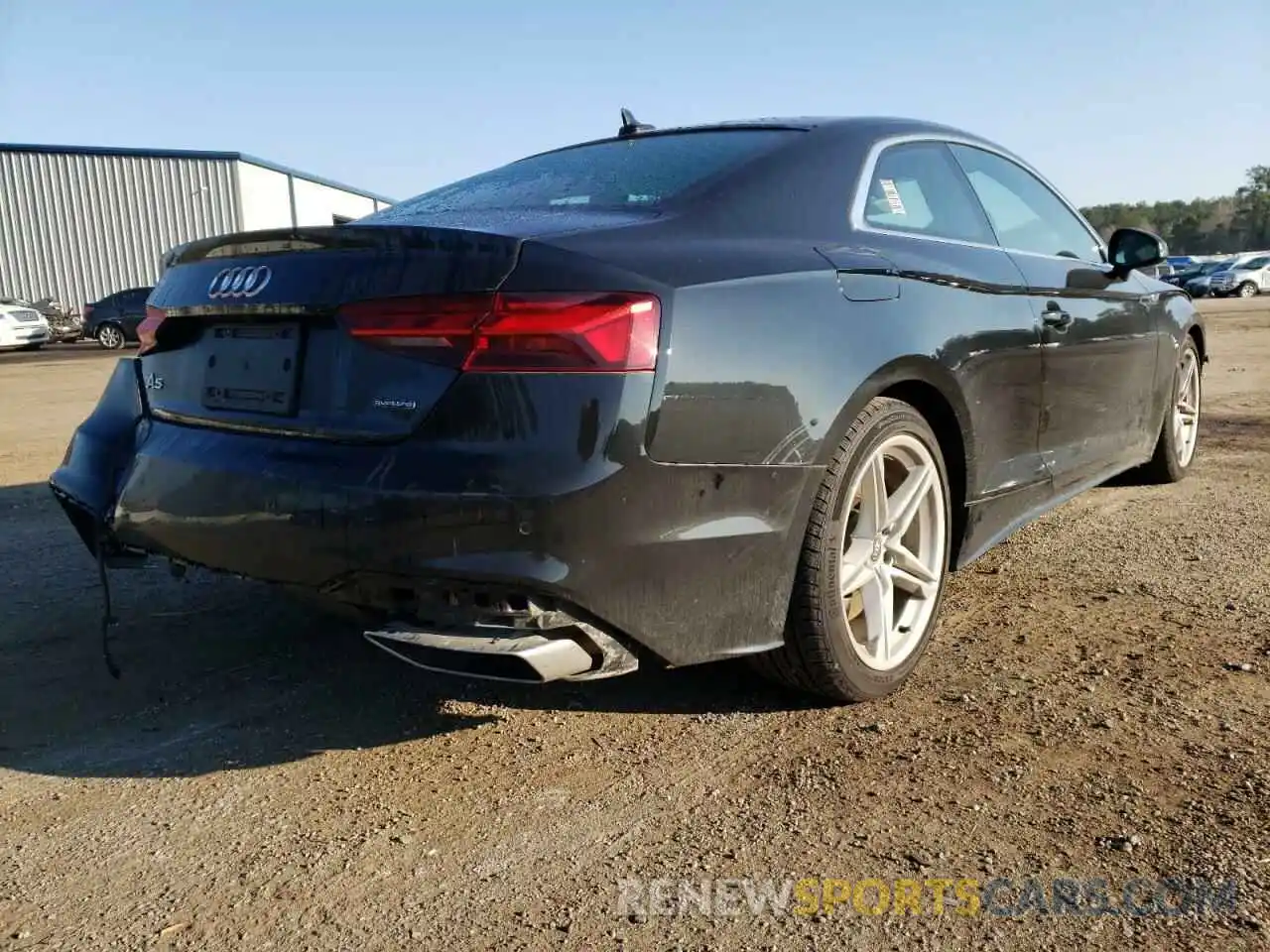 4 Фотография поврежденного автомобиля WAUSAAF50MA034399 AUDI A5 2021