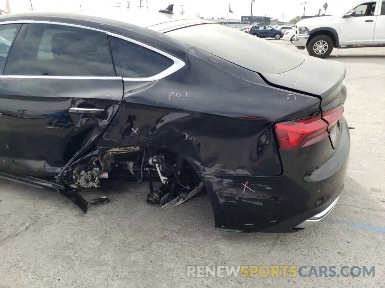 9 Photograph of a damaged car WAUABCF53NA004142 AUDI A5 2022