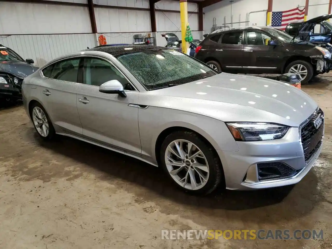 4 Photograph of a damaged car WAUABCF5XNA015901 AUDI A5 2022