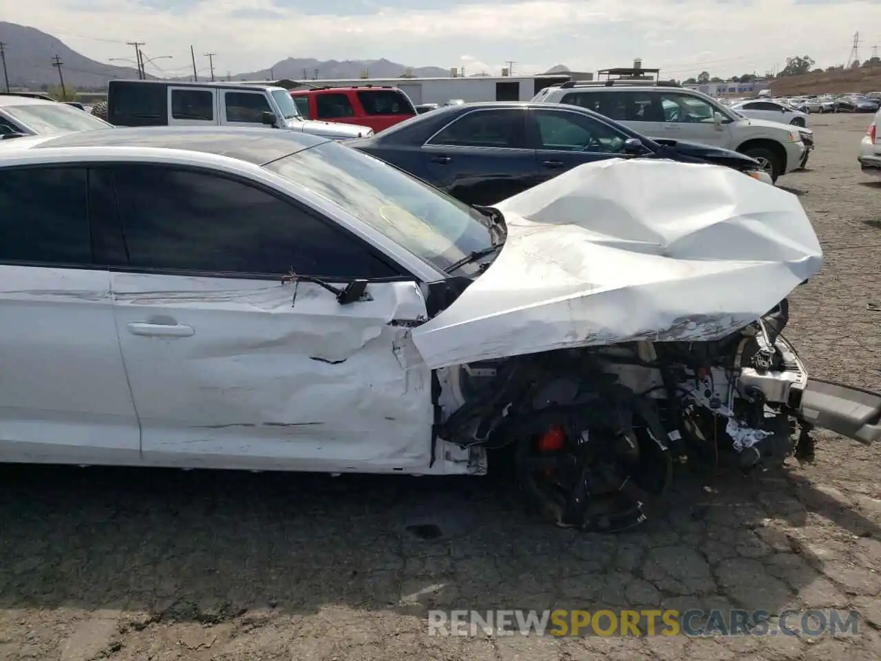 9 Photograph of a damaged car WAUFACF54NA022741 AUDI A5 2022