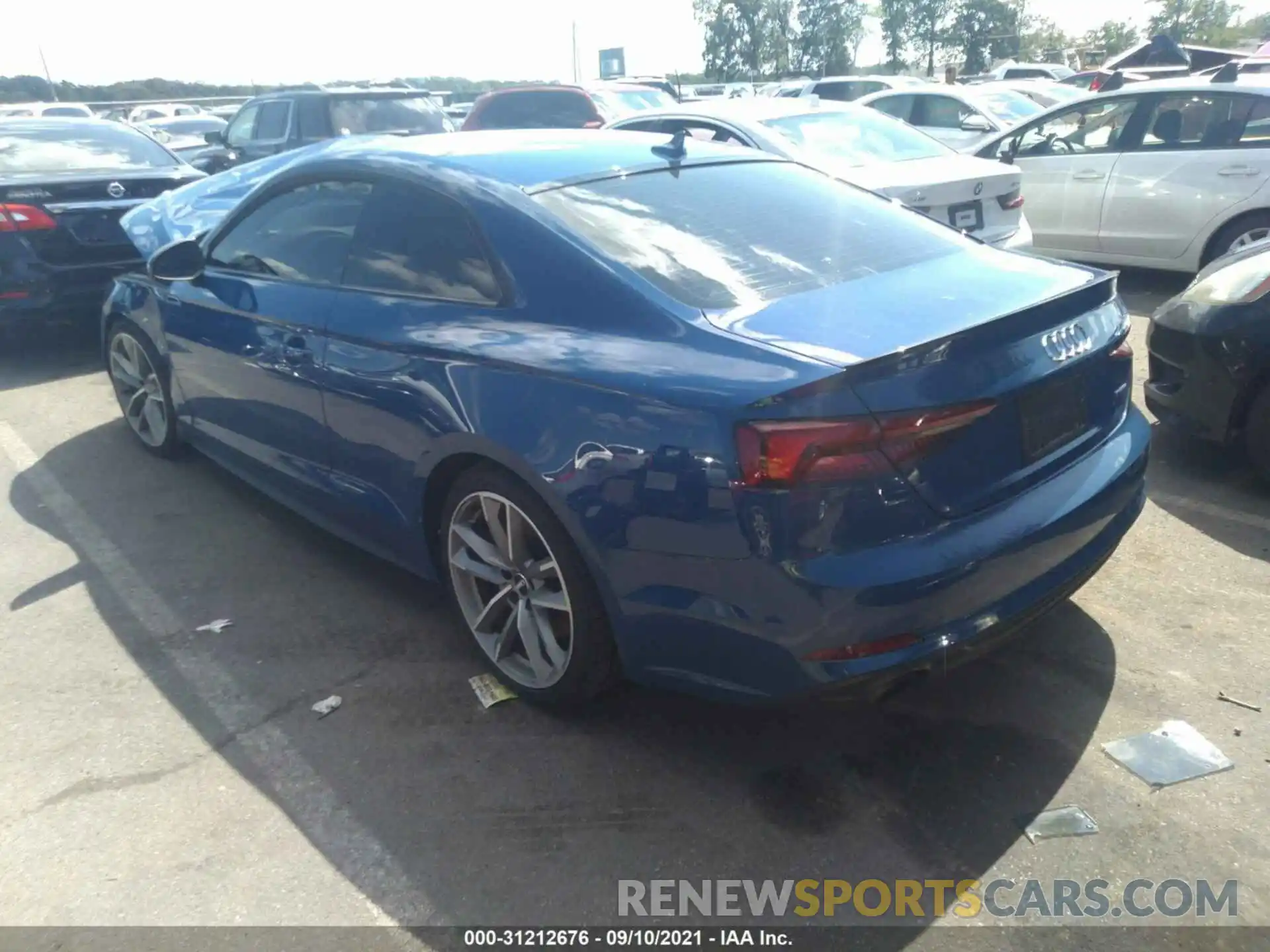 3 Фотография поврежденного автомобиля WAUTNAF59KA015386 AUDI A5 COUPE 2019