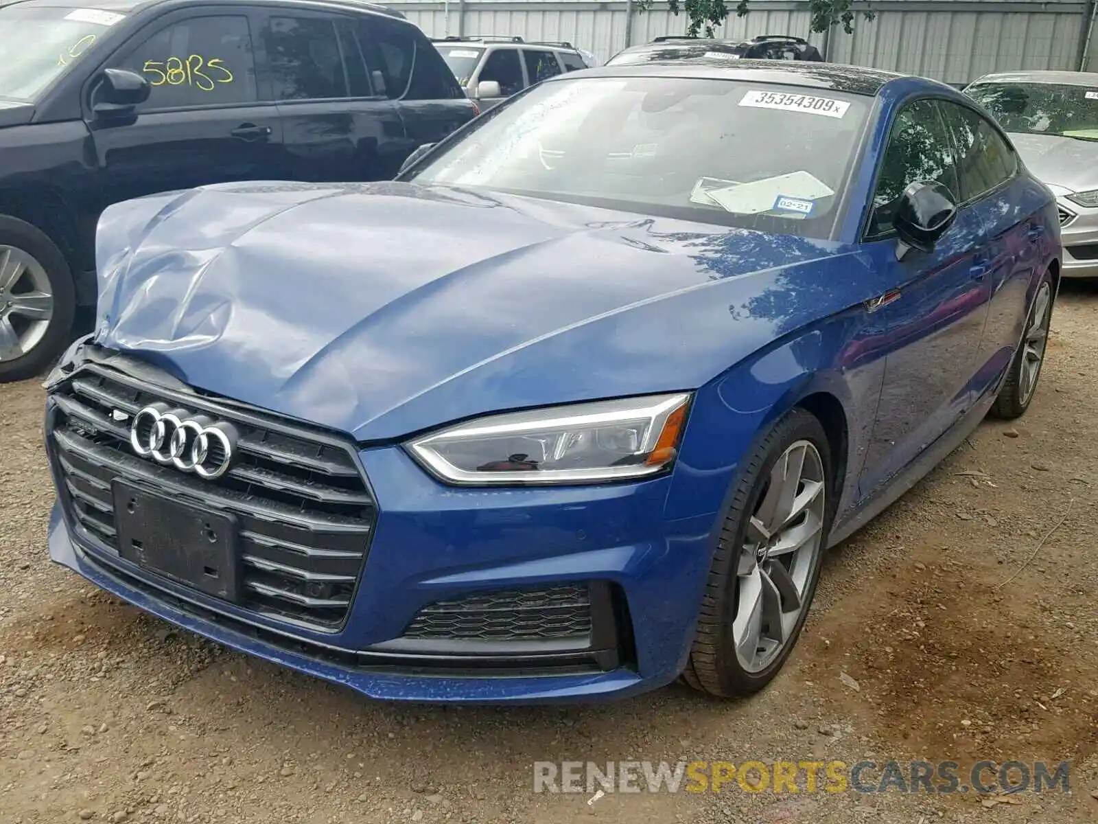 2 Фотография поврежденного автомобиля WAUENDF50KA021443 AUDI A5 PREMIUM 2019