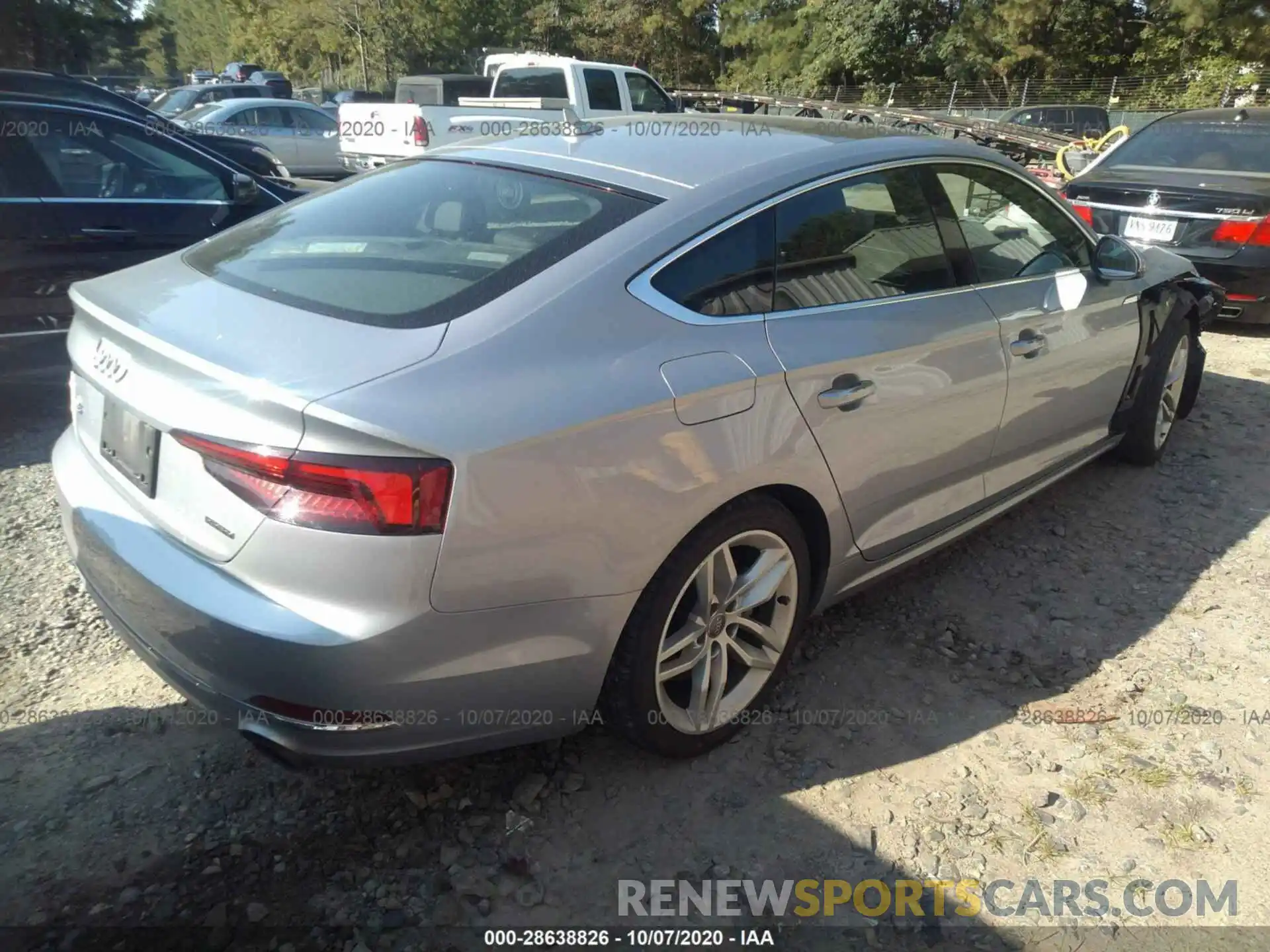 4 Photograph of a damaged car WAUANCF50KA058887 AUDI A5 SPORTBACK 2019