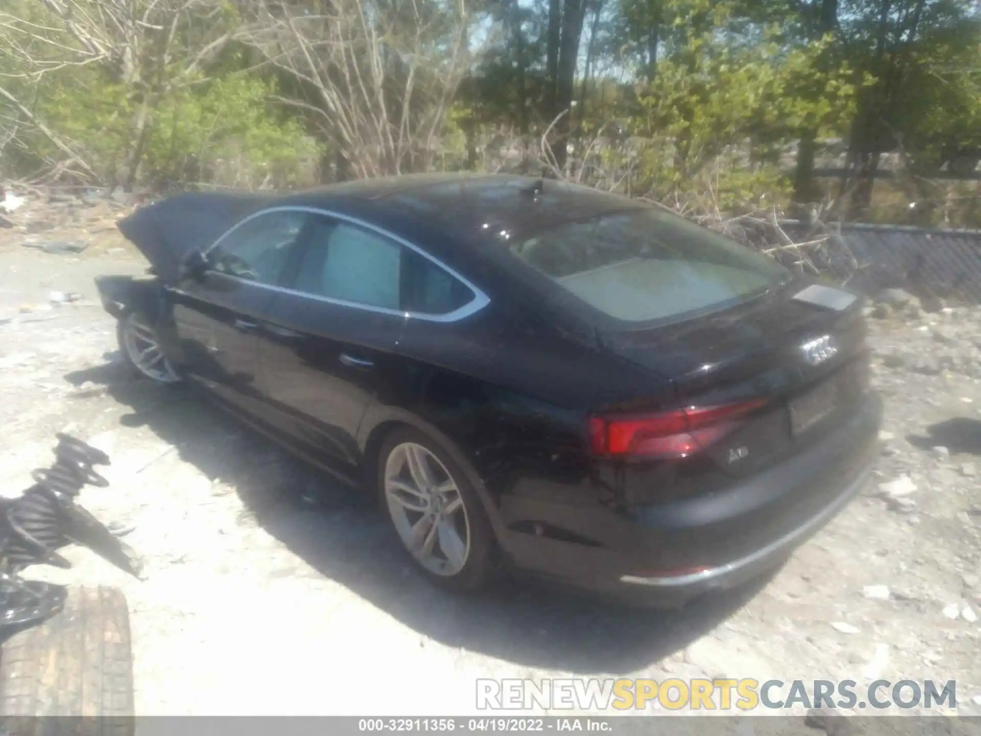 3 Photograph of a damaged car WAUANCF53KA063565 AUDI A5 SPORTBACK 2019