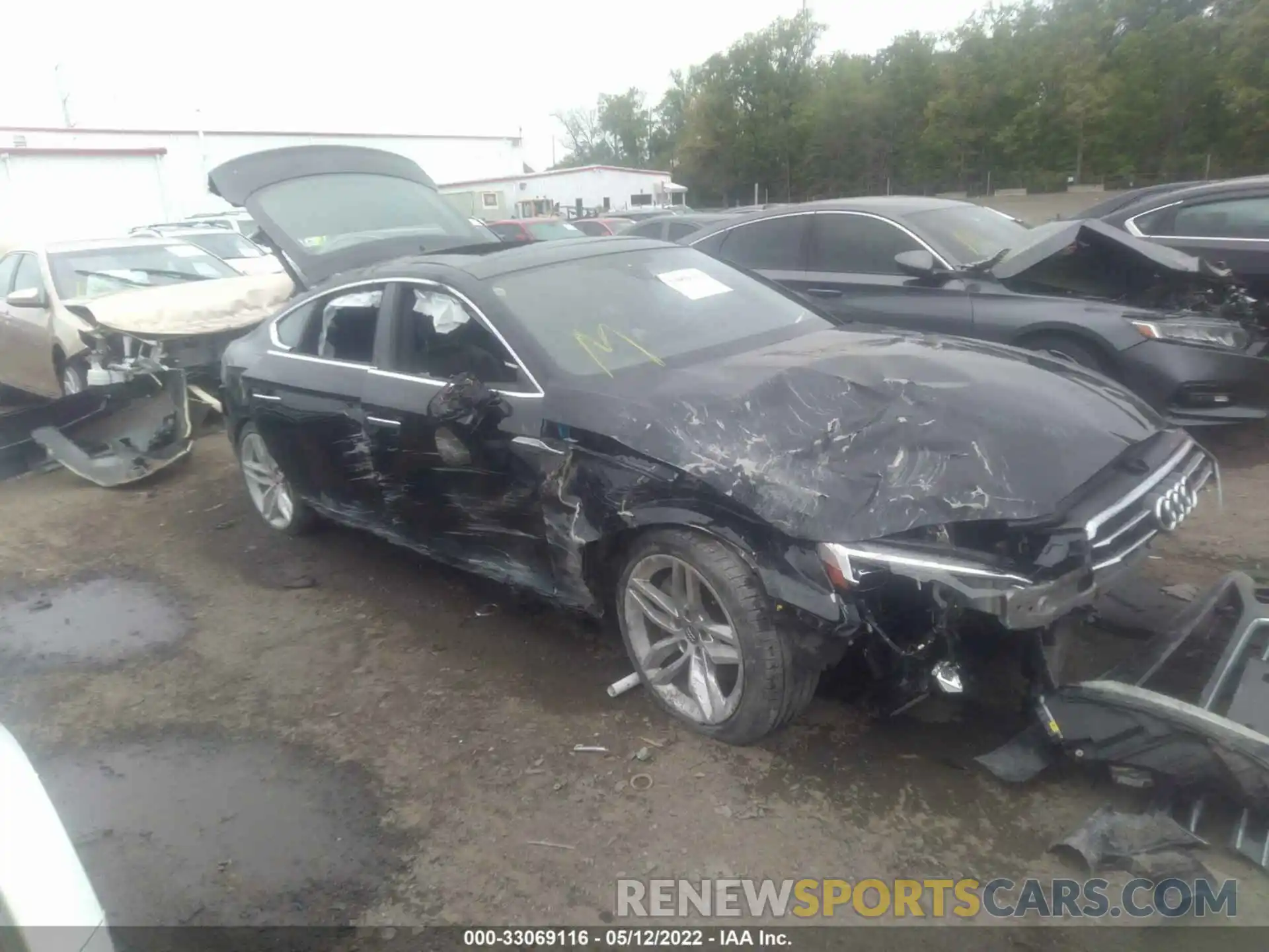 1 Photograph of a damaged car WAUANCF55KA053152 AUDI A5 SPORTBACK 2019