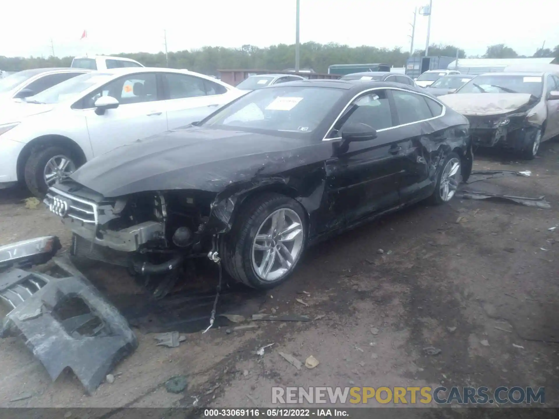 2 Photograph of a damaged car WAUANCF55KA053152 AUDI A5 SPORTBACK 2019