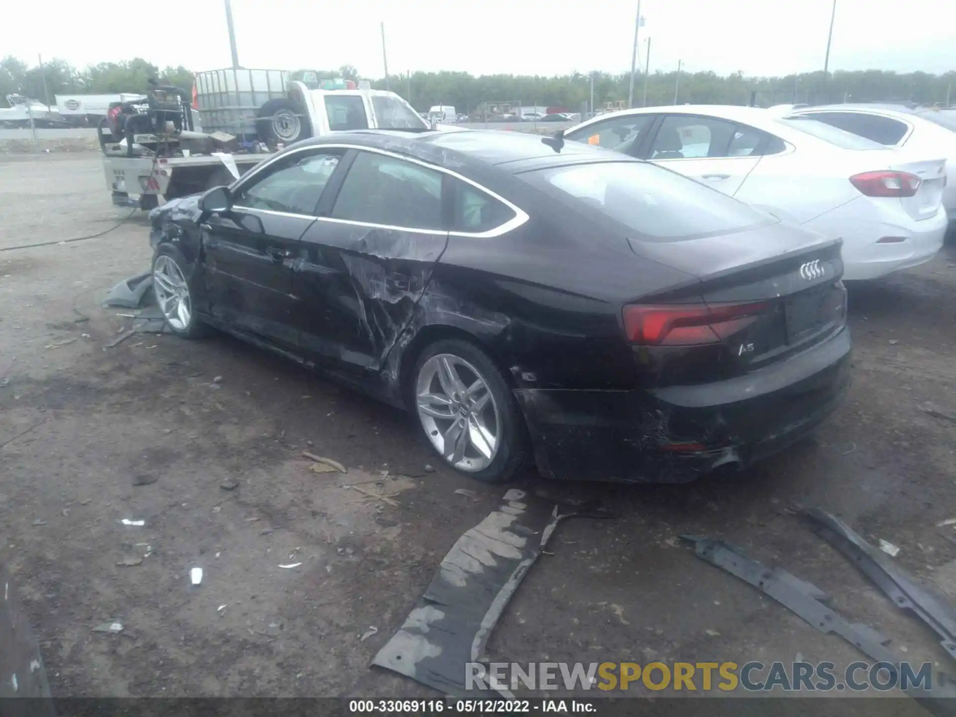 3 Photograph of a damaged car WAUANCF55KA053152 AUDI A5 SPORTBACK 2019