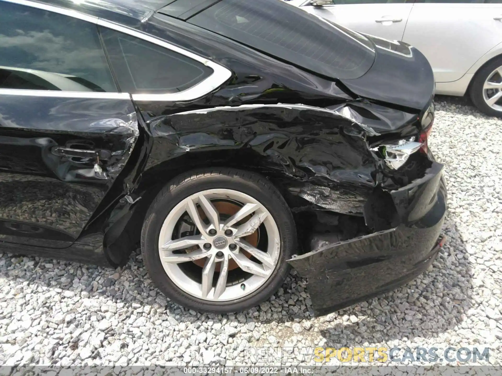 6 Photograph of a damaged car WAUANCF56KA063804 AUDI A5 SPORTBACK 2019