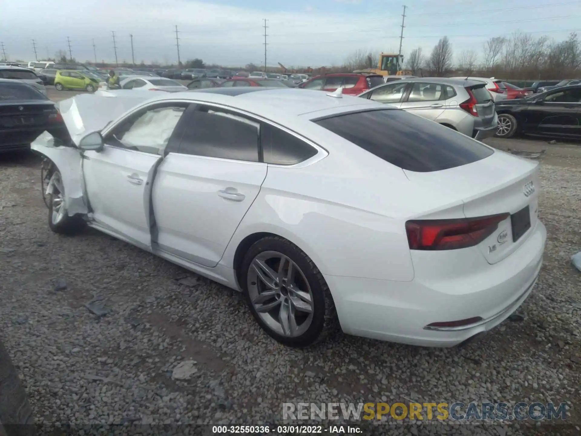 3 Photograph of a damaged car WAUANCF57KA064346 AUDI A5 SPORTBACK 2019