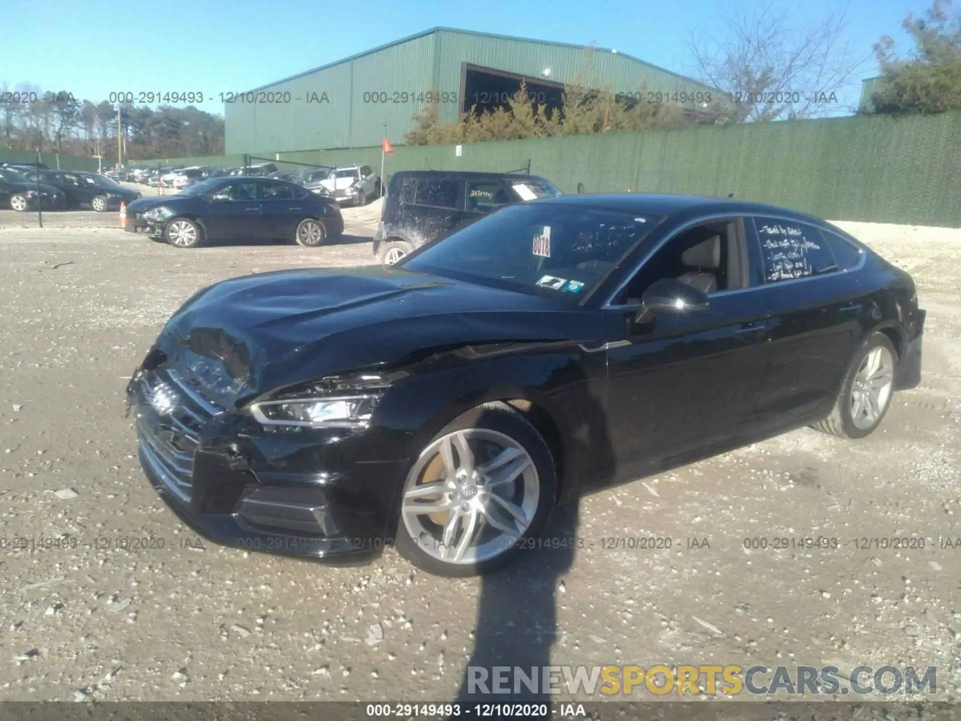 2 Фотография поврежденного автомобиля WAUANCF58KA053744 AUDI A5 SPORTBACK 2019