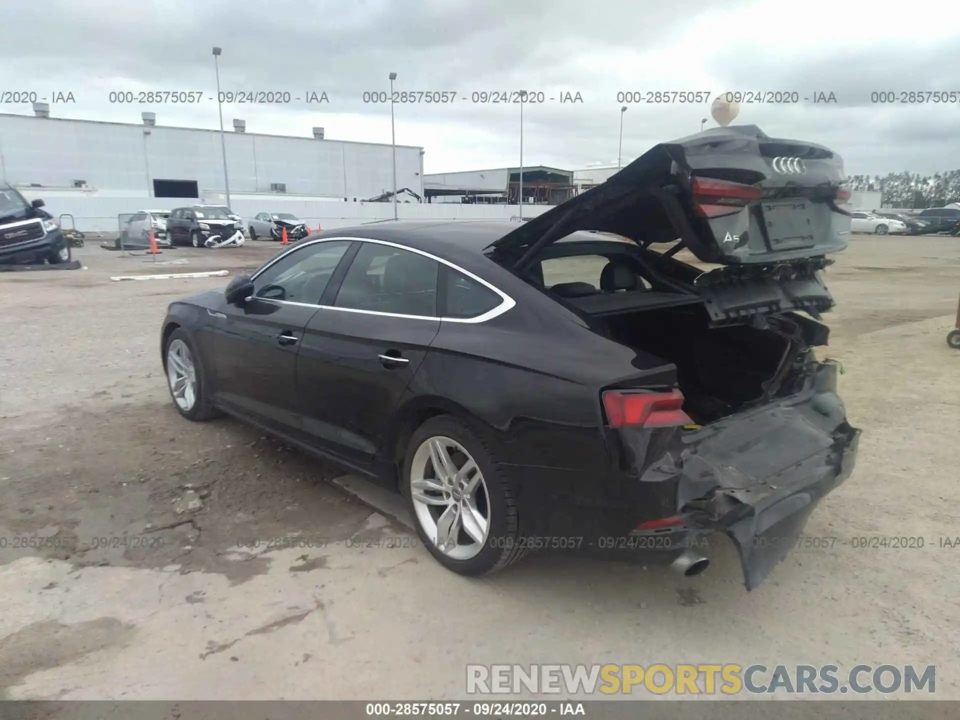 3 Photograph of a damaged car WAUANCF58KA063061 AUDI A5 SPORTBACK 2019