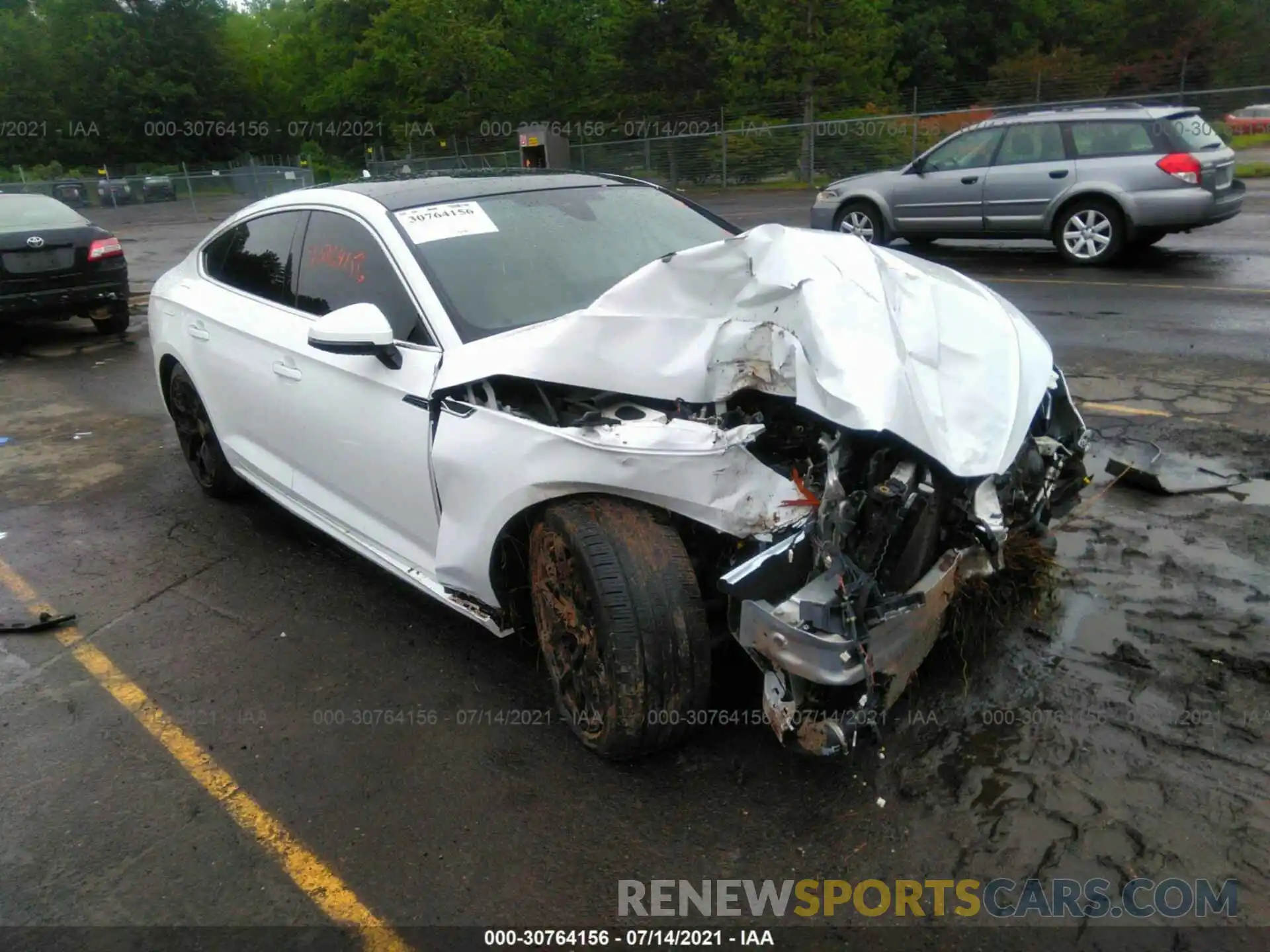 1 Photograph of a damaged car WAUANCF59KA064316 AUDI A5 SPORTBACK 2019