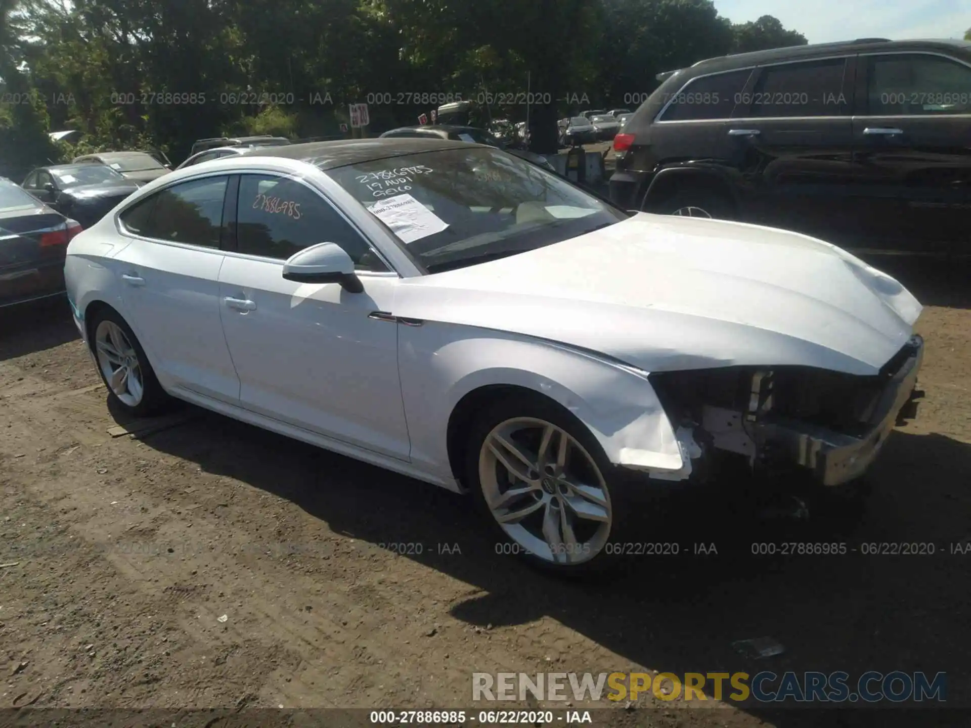 1 Photograph of a damaged car WAUBNCF50KA096530 AUDI A5 SPORTBACK 2019