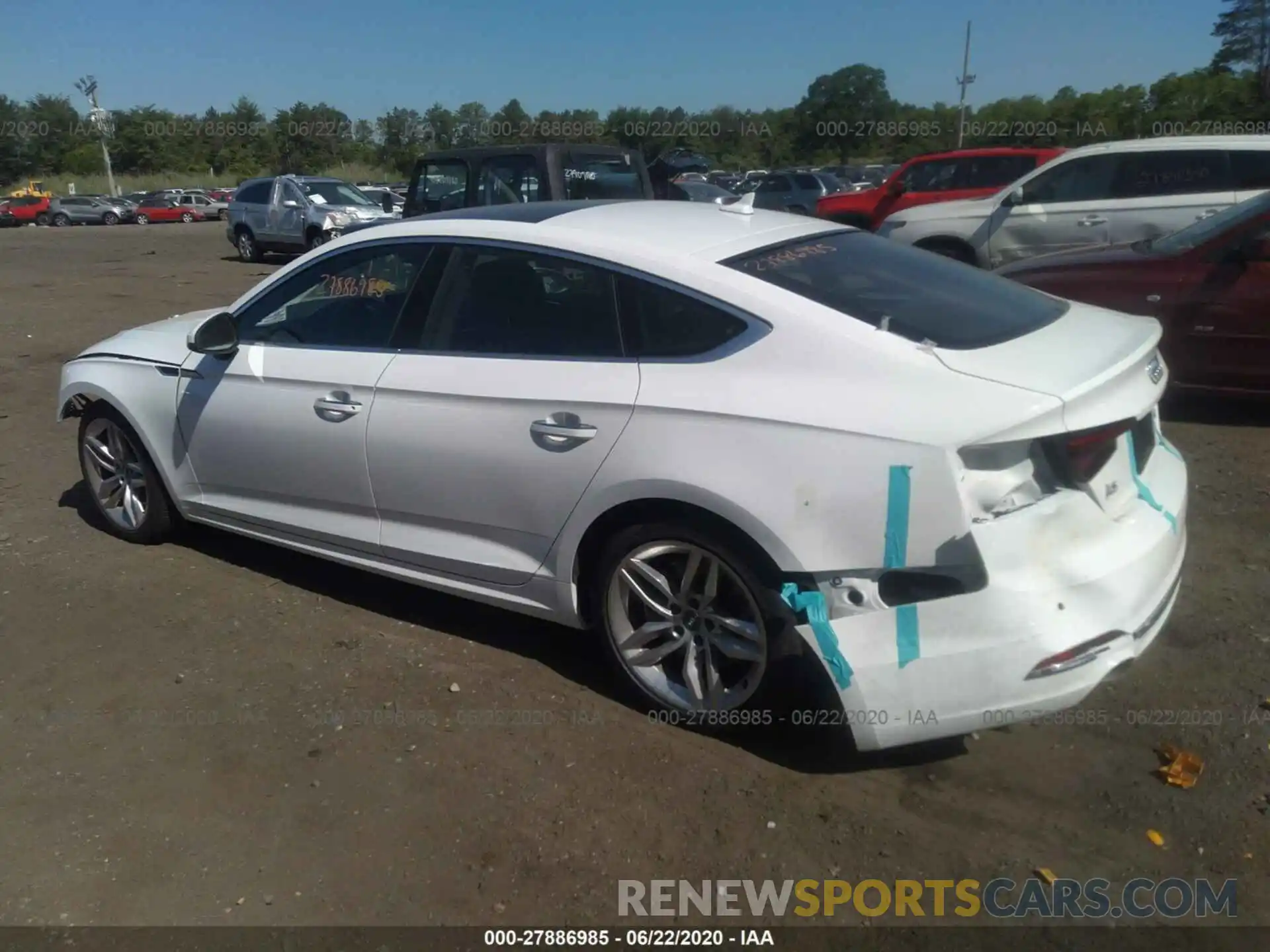 3 Photograph of a damaged car WAUBNCF50KA096530 AUDI A5 SPORTBACK 2019