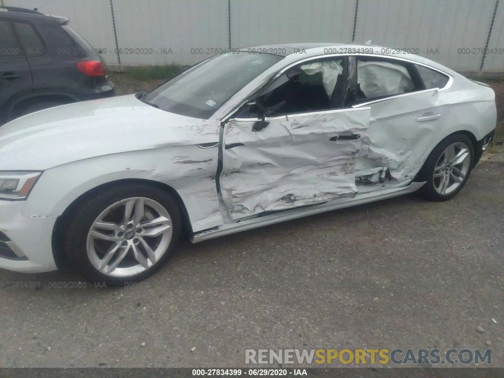 6 Photograph of a damaged car WAUBNCF51KA100519 AUDI A5 SPORTBACK 2019