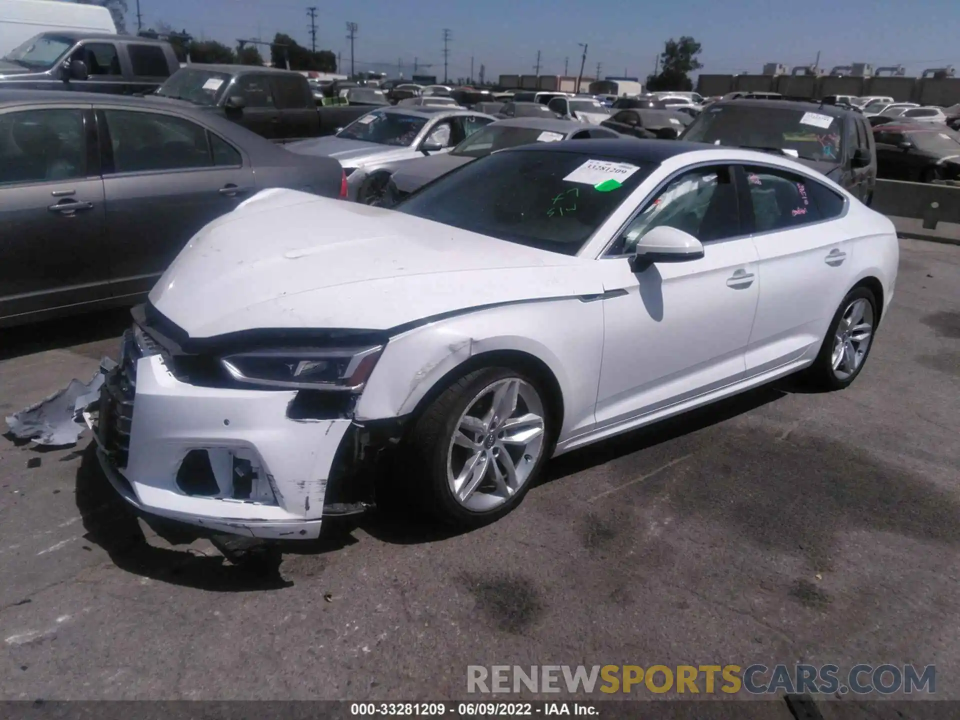 2 Photograph of a damaged car WAUBNCF5XKA022757 AUDI A5 SPORTBACK 2019