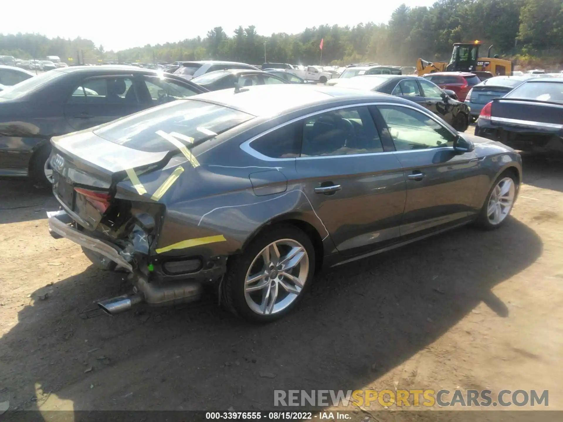 4 Photograph of a damaged car WAUCNCF55KA004171 AUDI A5 SPORTBACK 2019