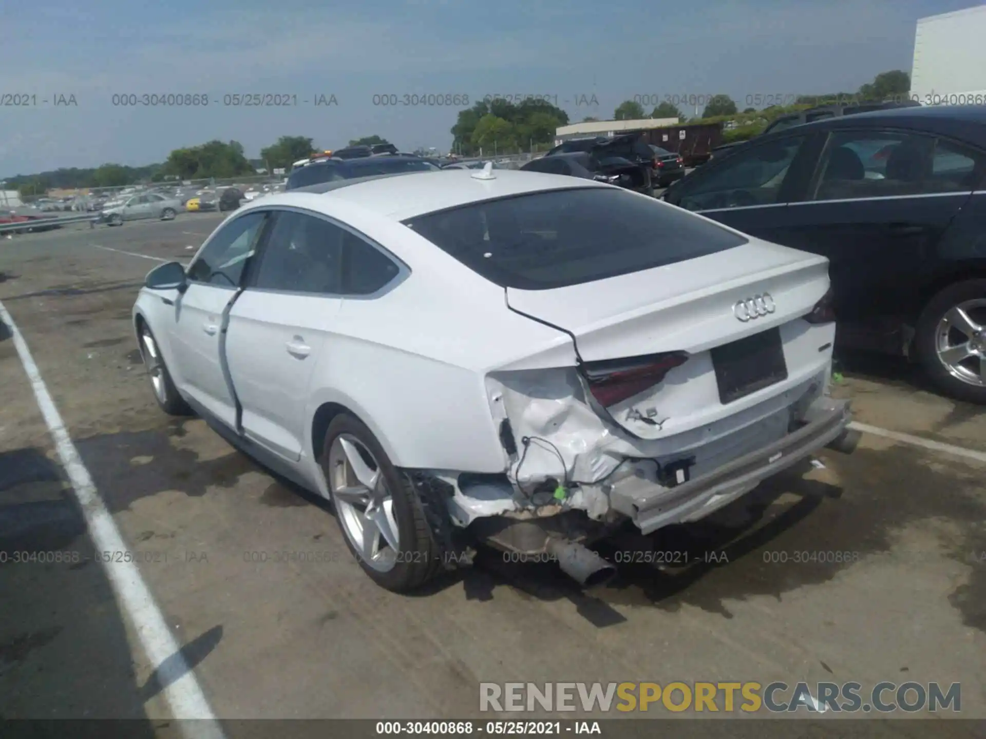 3 Photograph of a damaged car WAUDNCF52KA026164 AUDI A5 SPORTBACK 2019