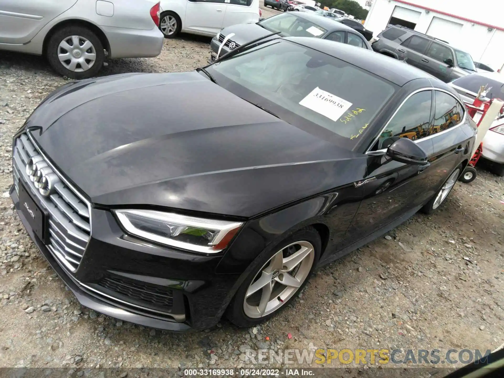 2 Фотография поврежденного автомобиля WAUDNCF52KA099003 AUDI A5 SPORTBACK 2019