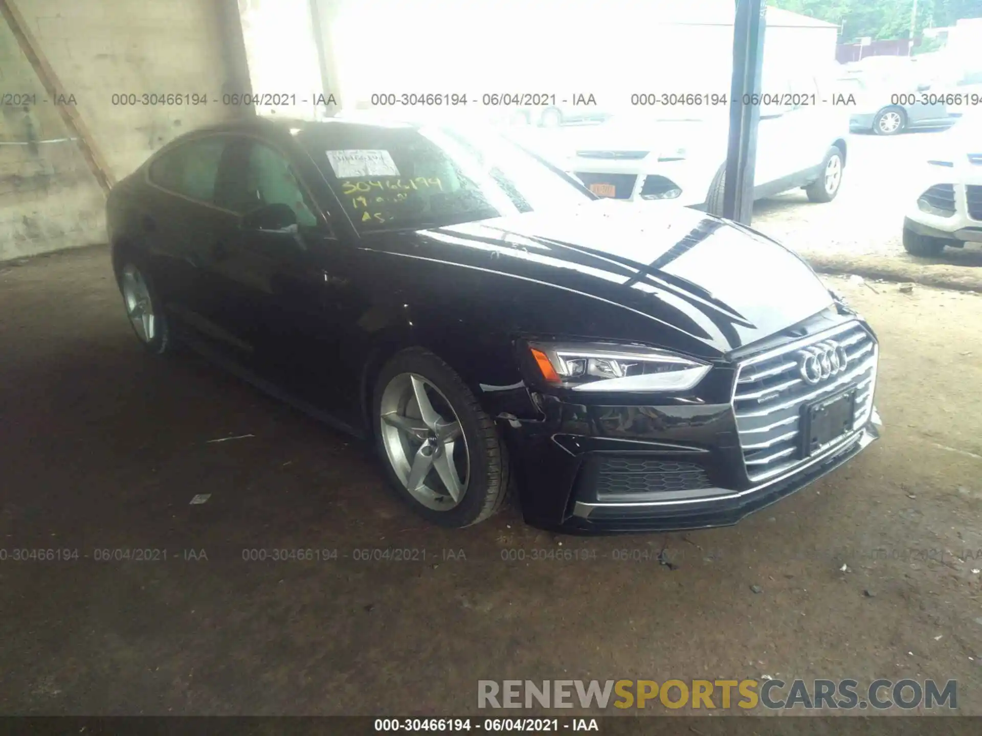 1 Photograph of a damaged car WAUDNCF55KA098010 AUDI A5 SPORTBACK 2019