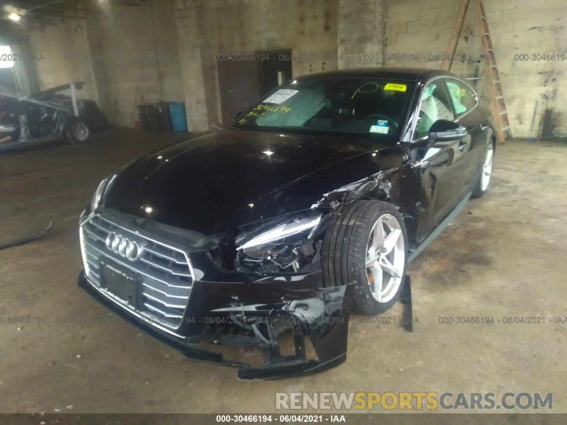 6 Фотография поврежденного автомобиля WAUDNCF55KA098010 AUDI A5 SPORTBACK 2019