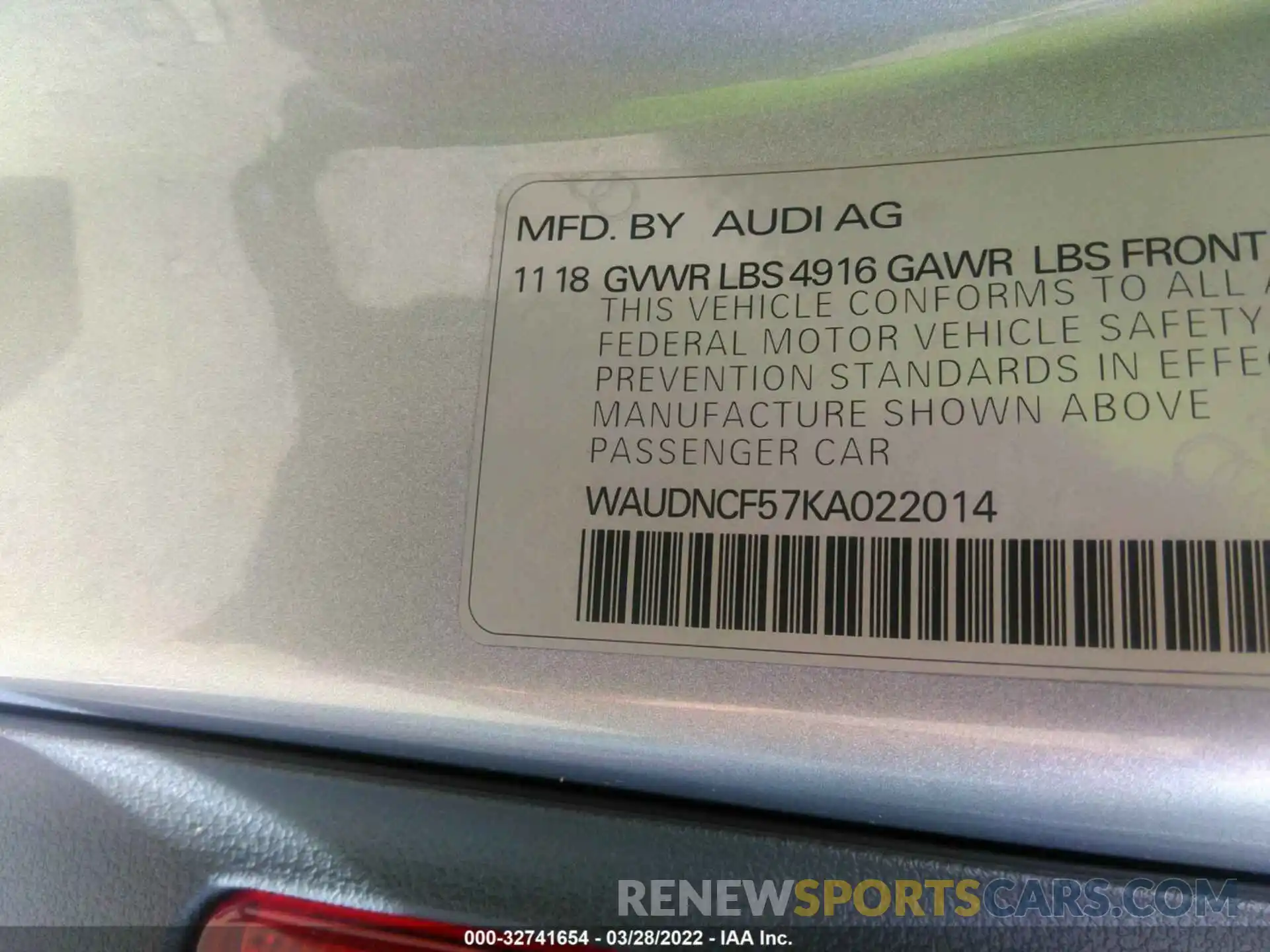 9 Photograph of a damaged car WAUDNCF57KA022014 AUDI A5 SPORTBACK 2019