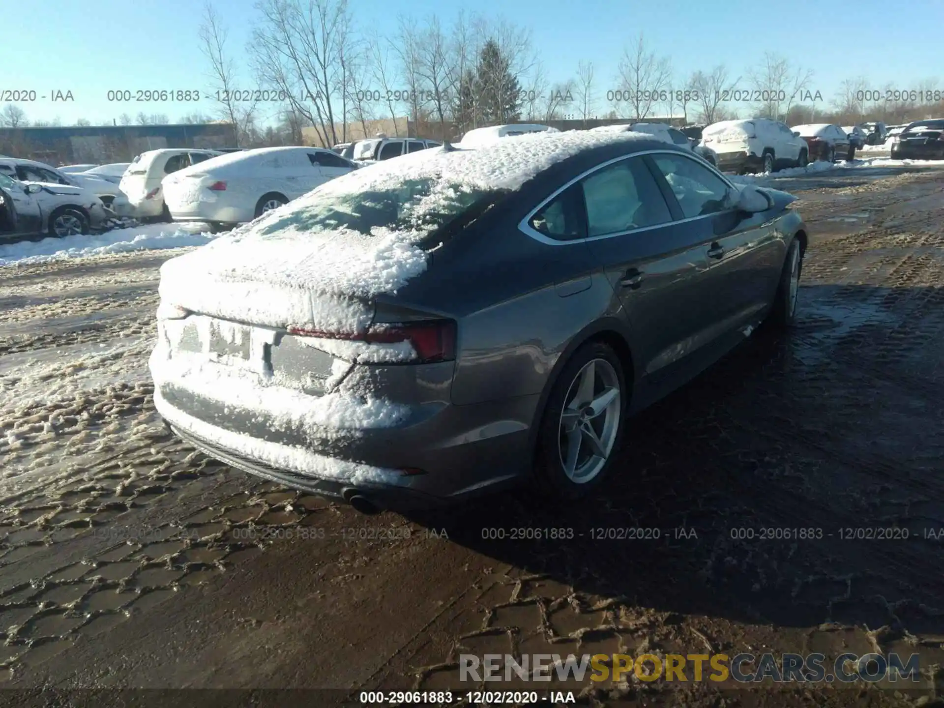 4 Фотография поврежденного автомобиля WAUENCF50KA073391 AUDI A5 SPORTBACK 2019