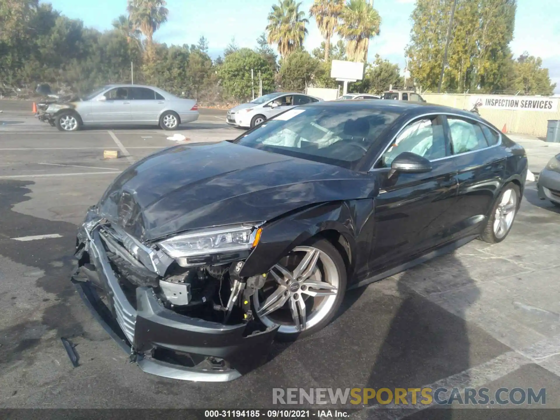 2 Photograph of a damaged car WAUENCF50KA091227 AUDI A5 SPORTBACK 2019