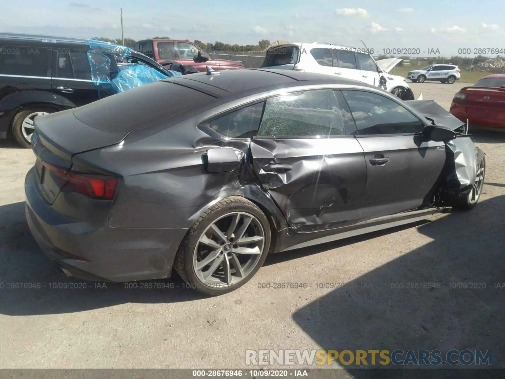 4 Photograph of a damaged car WAUENCF51KA038682 AUDI A5 SPORTBACK 2019